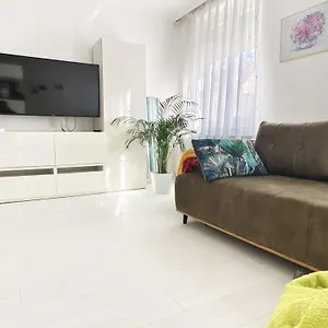 https://the-white-room-nature.vienna-besthotels.com